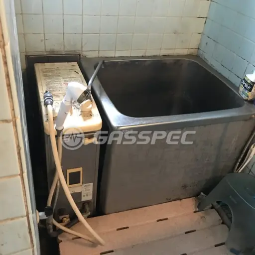 交換前の給湯器（リンナイ RBF-SN-FU-R-T）