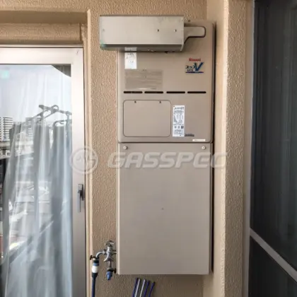 施工前の暖房熱源機（RUFH-VD2401AA2-3）