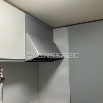 施工前のレンジフード