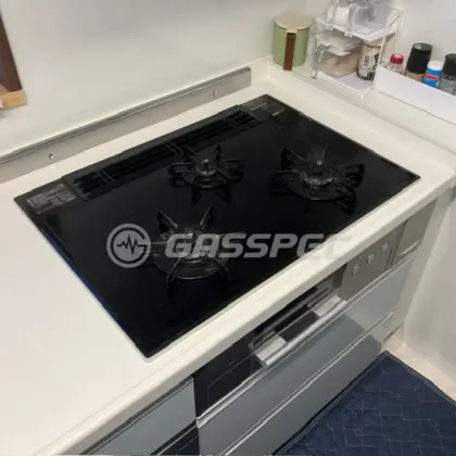 施工前のビルトインガスコンロ（HXG73AB1L3T）