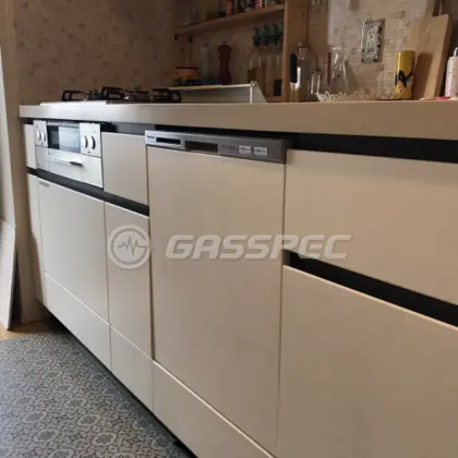 施工前のビルトイン食洗機（NP-P45MD2W）