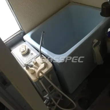 施工前の給湯器