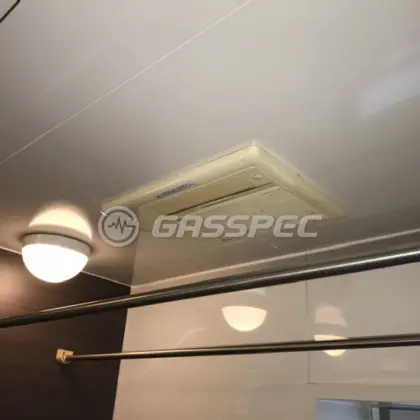 施工前の浴室乾燥機（BDV-3300UKNSC）