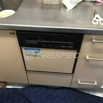 施工前のビルトイン食洗機（NP-P45V2PK）