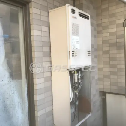 施工前の給湯器（GT-2022AWX）