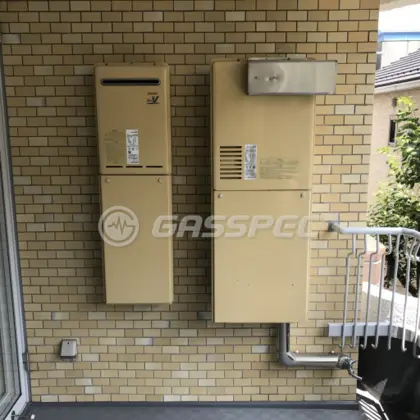 施工前の給湯器（RUX-V2406W）