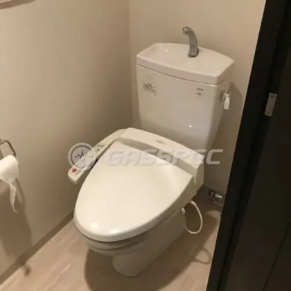 施工前のトイレ（CS380BP　SH381BA）