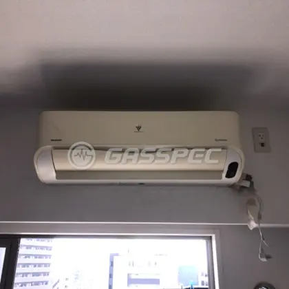 施工前のエアコン（AY-Y25SC-W）