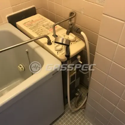 施工前の給湯器（RBFSN1D-FU-L-T）