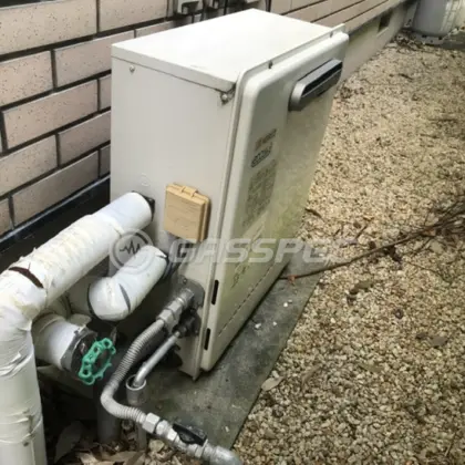 施工前の給湯器（GT-C2432SARX）