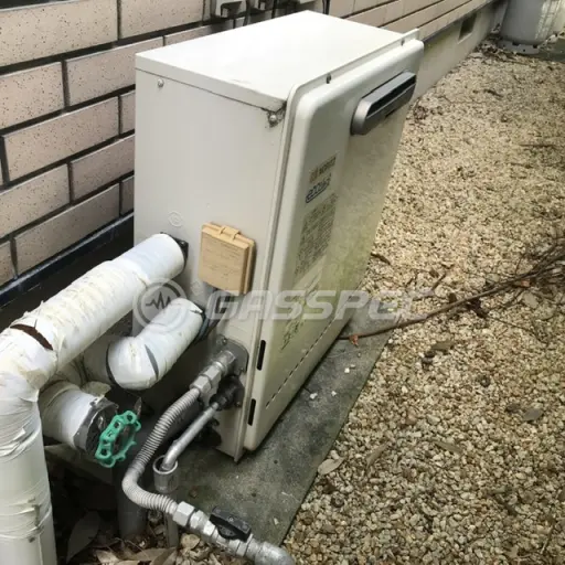 交換前の給湯器（ノーリツ GT-C2432SARX）