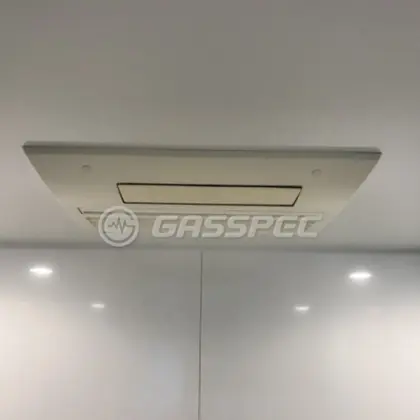 施工前の浴室乾燥機（YBD4106ACSKJ3M）