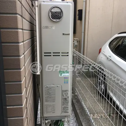 施工後の暖房熱源機（リンナイ RUFH-SE2406AW2-3）