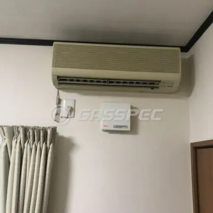 施工前のエアコン（SRK22G1）