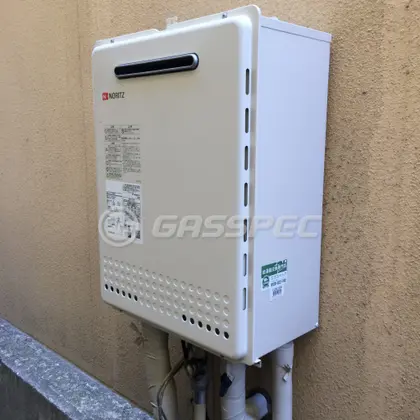 施工後の給湯器（ノーリツ GT-2460AWX BL）