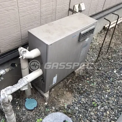 施工前の給湯器（GU-24R2R）