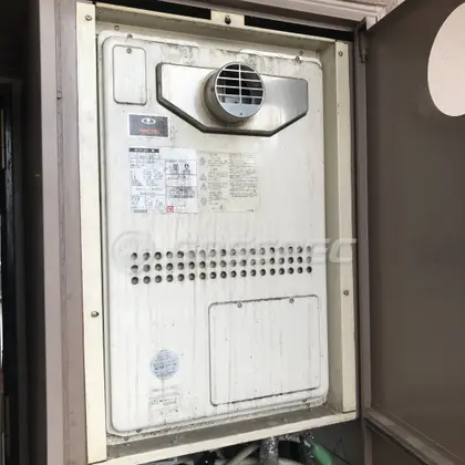 施工前の暖房熱源機（GTH-2413AWXH-T）