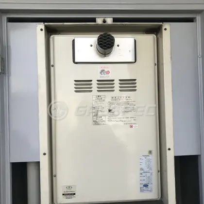 施工前の暖房熱源機（DD-244RA-L）
