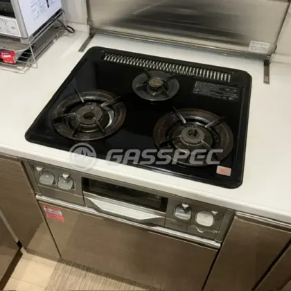 施工前のビルトインガスコンロ（GIC60-3PSH）