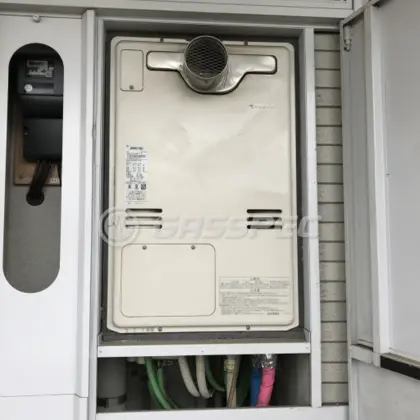 施工前の暖房熱源機（RUFH-V2403AT2-3）
