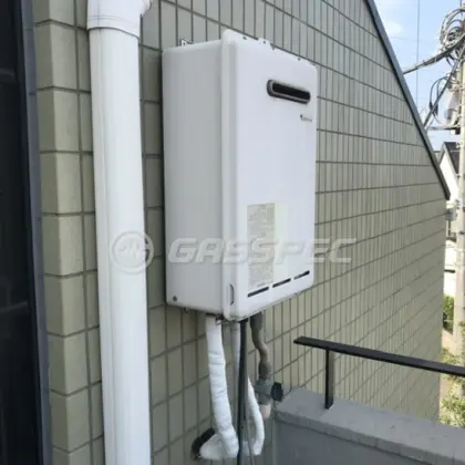 施工前の給湯器（RUX-V1616W）