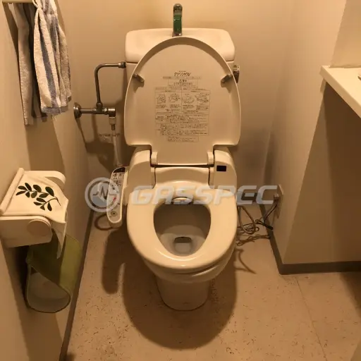 交換前のトイレ（TOTO SS281BBAL　CS280B）