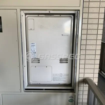 施工前の暖房熱源機（RUFH-V2403AU2-3）