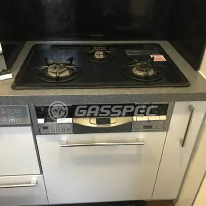 施工前のビルトインガスコンロ（DW3274DTSR）