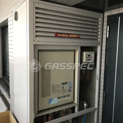 施工前の給湯器（RGE24BA1-L）