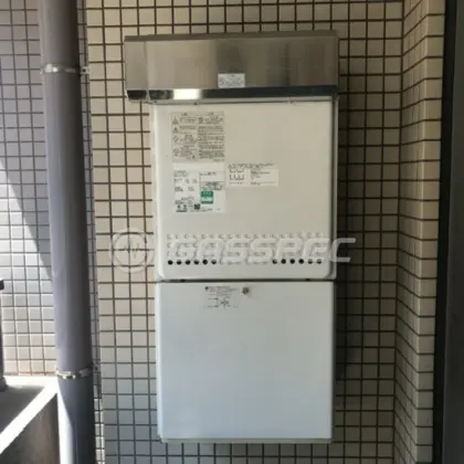 施工前の給湯器（GT-2450SAWX）