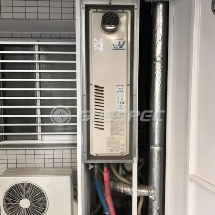 施工前の暖房熱源機（RUFH-VS2400AT2-3）