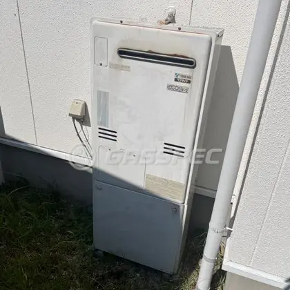 施工前の暖房熱源機（RUFH-K2403SAW2-3）