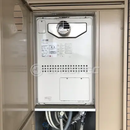 施工前の暖房熱源機（GTH-2413AWXH-T）