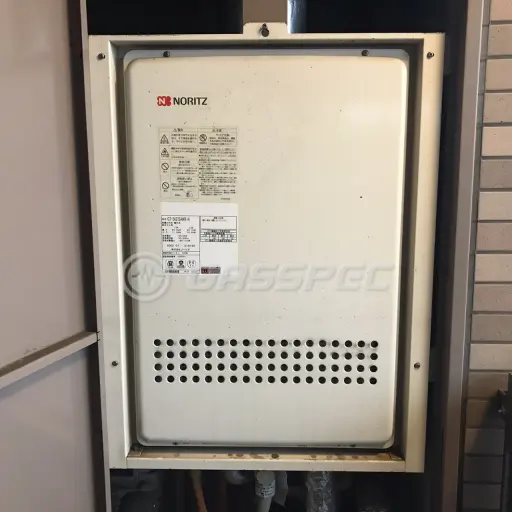 交換前の給湯器（ノーリツ GT-2427SAWX-H）