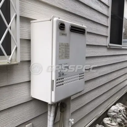 施工前の給湯器（GT-2027SAWX）