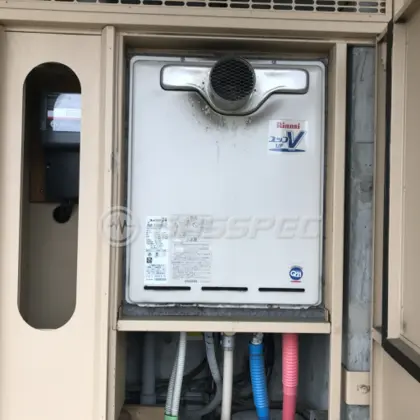 施工前の給湯器（RUF-V2405SAT）