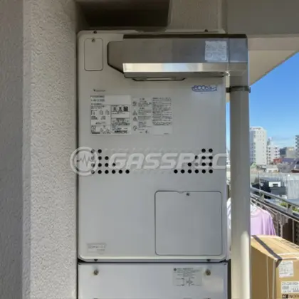 施工前の暖房熱源機（GTH-C2436AWX6H-L）