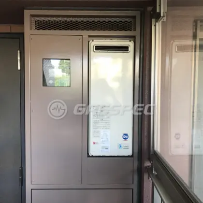 施工前の給湯器（OURB-2051SAQ）