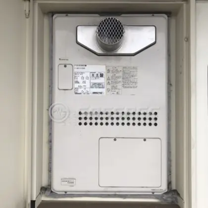 施工前の暖房熱源機（GTH-2417AWX3H-T）