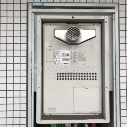 施工前の暖房熱源機（GTH-2434AWX3H-T）