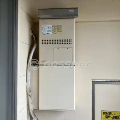 施工前の暖房熱源機（GTH-2413AWXH）