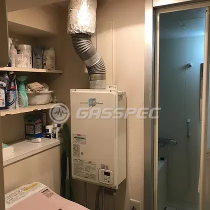 施工前の給湯器（PH-16CWQT）