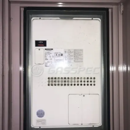 施工前の暖房熱源機（GTH-2434SAWX6H-H）