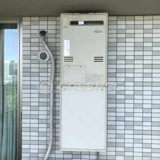 交換前の暖房熱源機（リンナイ RUFH-K2400AW2-6）