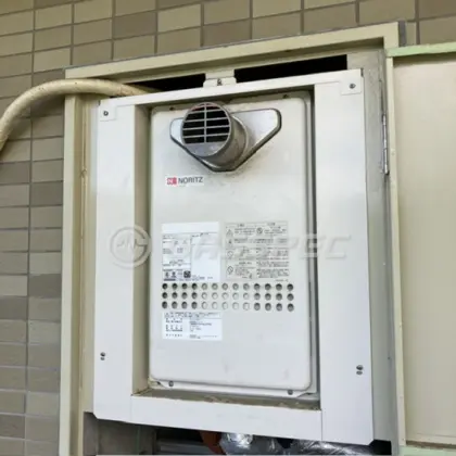 施工前の給湯器（GQ-2427AWX-T）