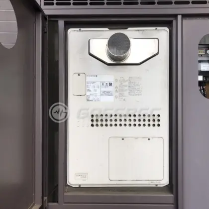 施工前の暖房熱源機（GTH-2417SAWX3H-T）