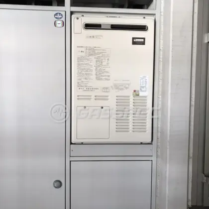 施工前の暖房熱源機（AT-4299ARSAW3Q）