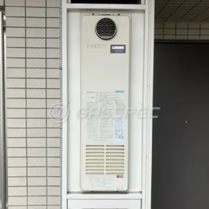 施工前の暖房熱源機（AT-4201ACSAW3Q）