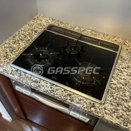 施工前のビルトインガスコンロ（RBG-N31A8GS1R）