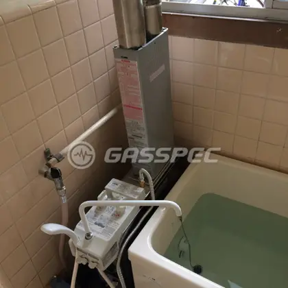 施工後の給湯器（パーパス GF-501SDB(BL)）